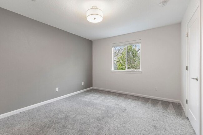 Building Photo - 3243 N Houghton St