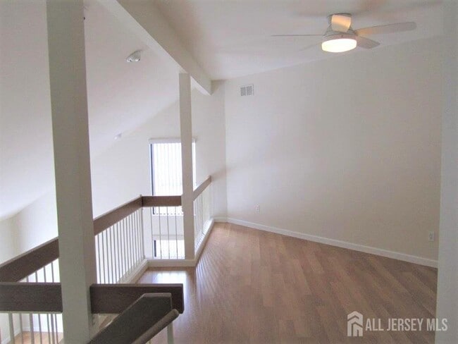 Building Photo - 46 Ironwood Ct