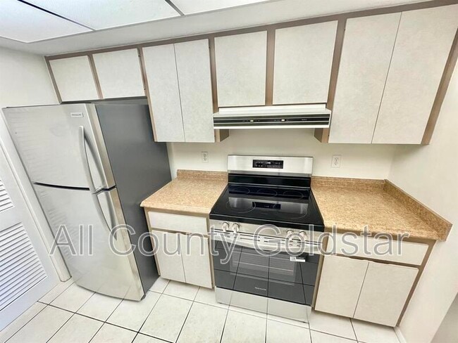 Building Photo - 1348 Aqui Esta Dr