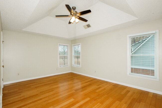 Building Photo - 760 Gable Ln