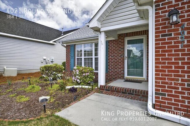 Building Photo - 4021 Rounding Bend Ln