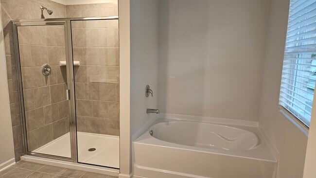 Building Photo - 3091 Greyton Dr