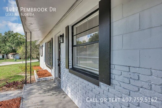 Building Photo - 1417 Pembrook Dr