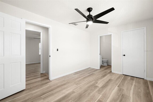 Building Photo - 14224 Village Terrace Dr