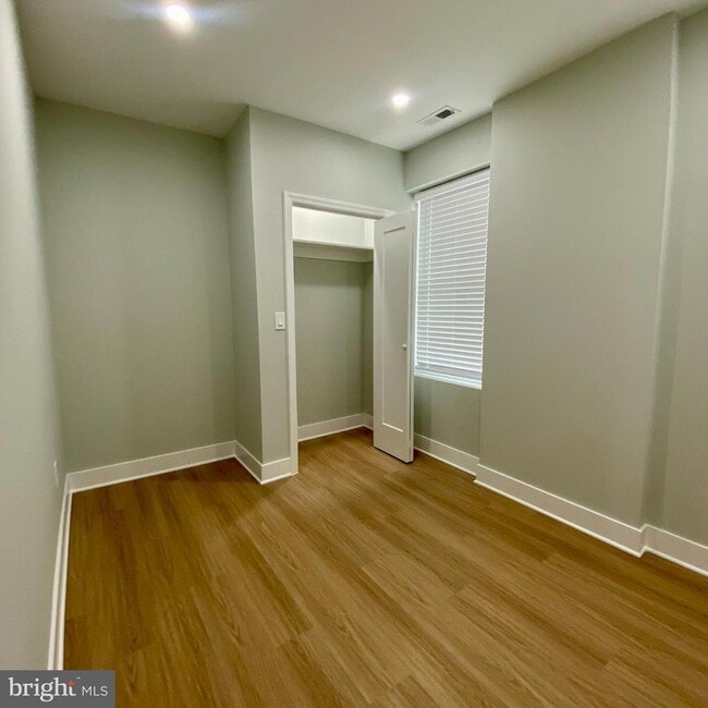 Building Photo - 3701 9th St NW