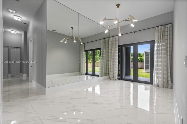 Building Photo - 9340 SW 177th St