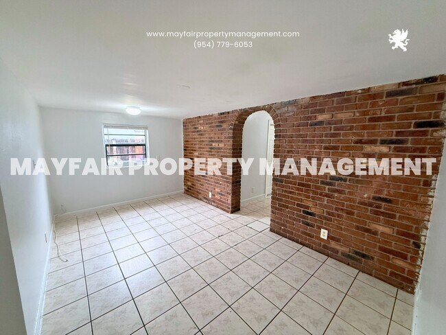 Building Photo - 1329 NW 7th Ave