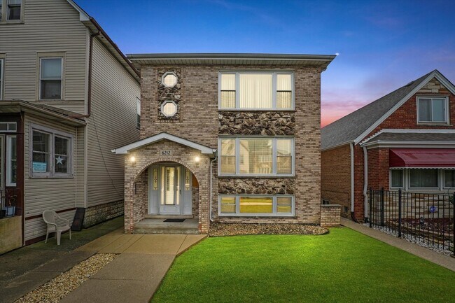 Building Photo - 6212 S Major Ave