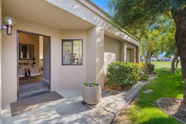 Building Photo - 54283 Shoal Creek