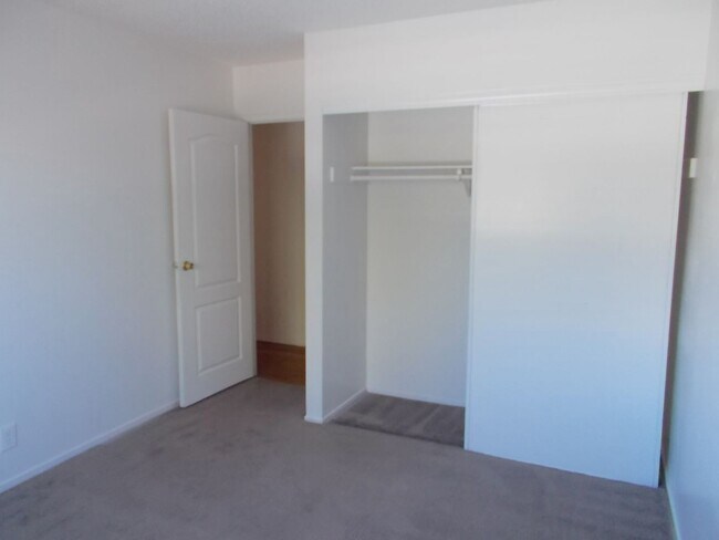 Building Photo - 4-Bedroom Home with Spacious Backyard