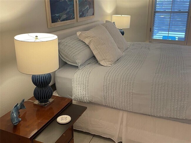 Building Photo - 6039 E Peppertree Way