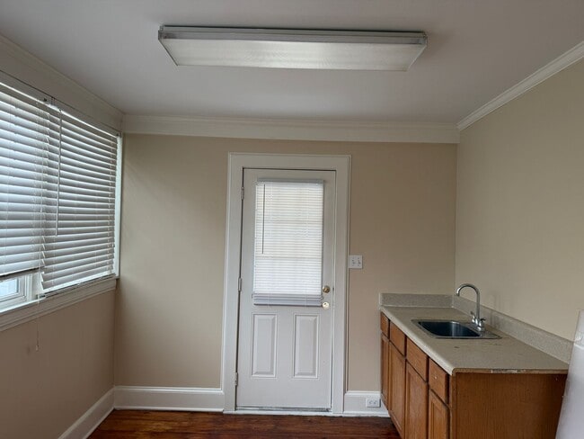 Building Photo - Lexington Office Space-Please call the Lexington Office to schedule tours: 803-359-0793