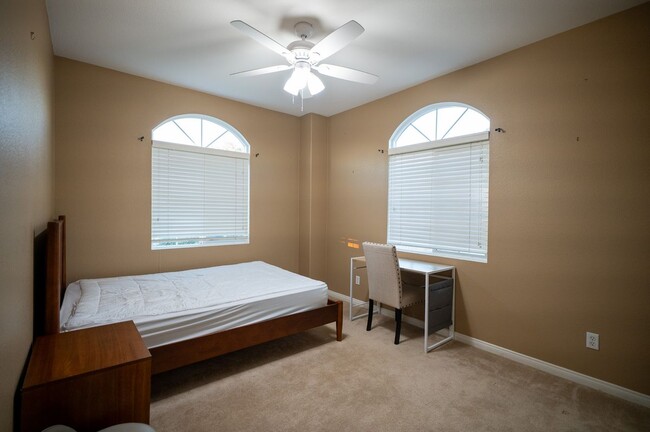 Building Photo - 13208 Firestone Dr