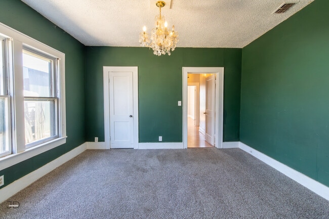 Building Photo - 2139 Ave F