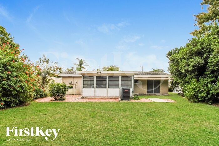 Building Photo - 4125 Woodsville Dr