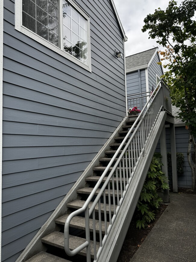 Building Photo - 17602 NW Springville Rd