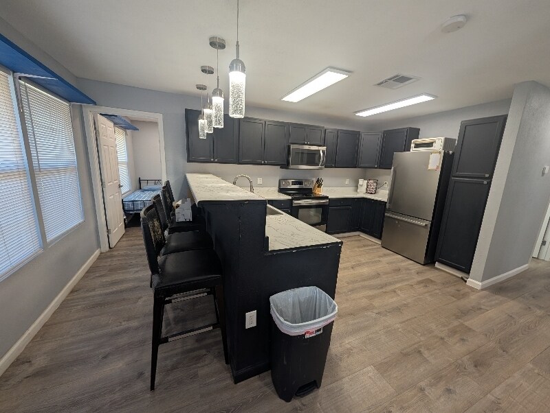 Building Photo - 1303 Colby Ave