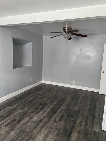 Building Photo - 1218 Marine Ave