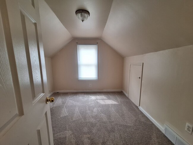 Building Photo - Cozy Four Bedroom Bungalow