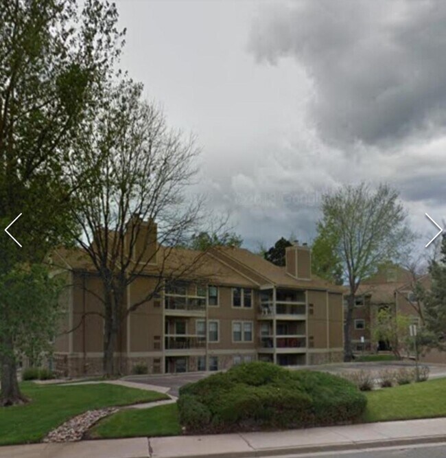 Building Photo - 10930 W Florida Ave