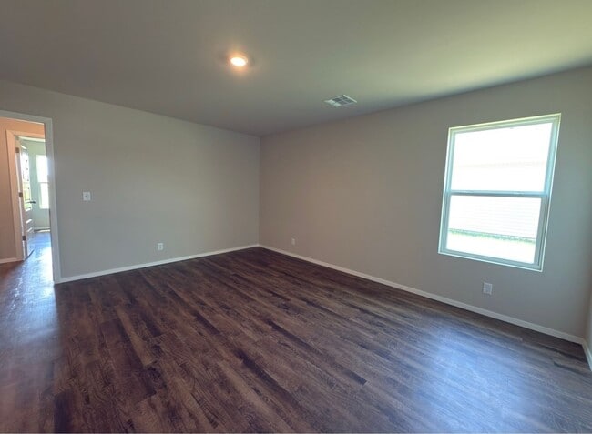 Building Photo - Brand New Built 3 Bedroom House