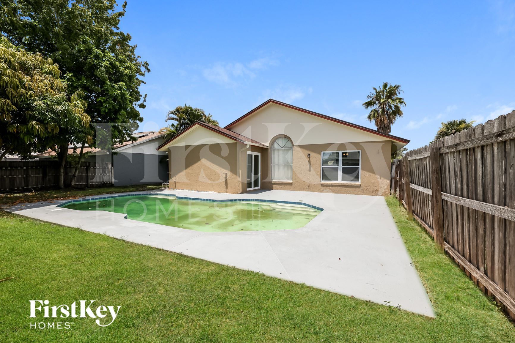 Building Photo - 2484 Albaca Dr