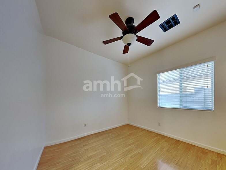 Building Photo - 837 S Roanoke St