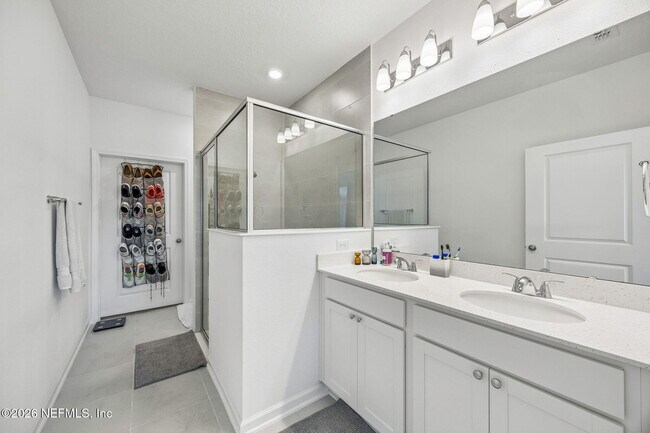 Building Photo - 149 Silver Myrtle Ct