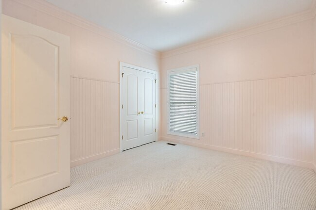 Building Photo - Welcome to Governor's Village Sprawling one level living with added Bonus space