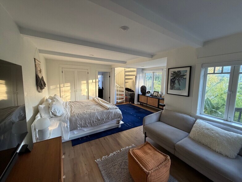 Building Photo - 6124 Glen Tower St