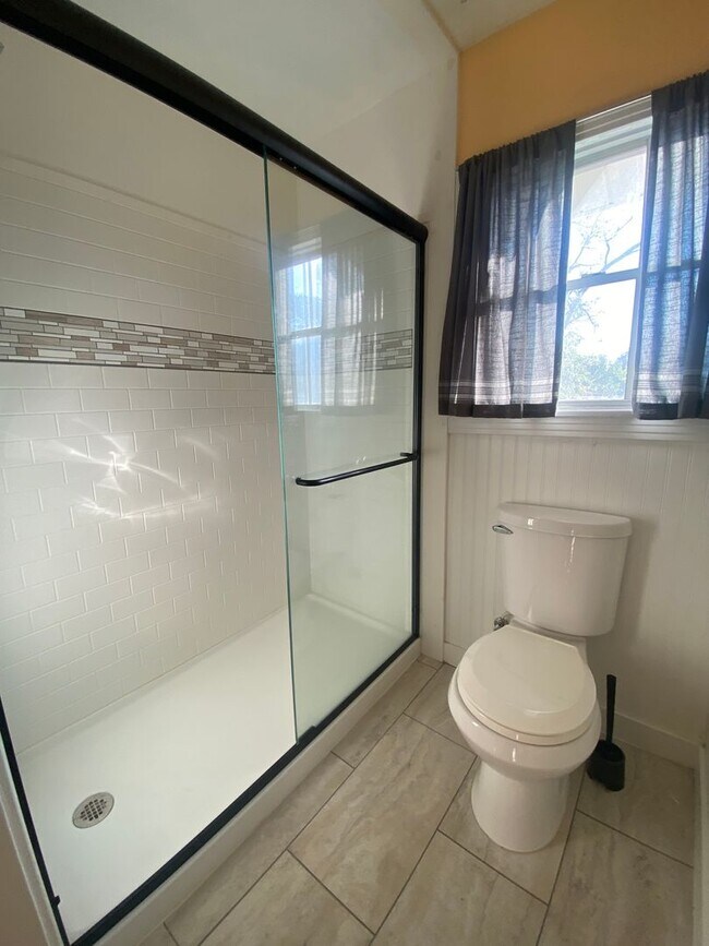 Building Photo - 3 BEDROOM, PLUS OFFICE, BELTON ISD