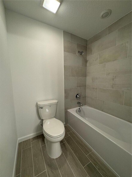 Building Photo - 6660 SW 89th Loop
