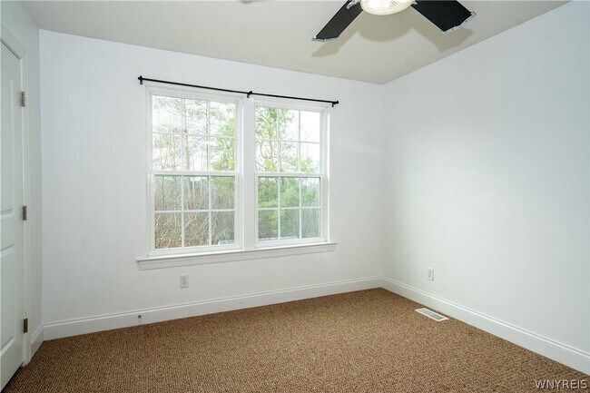 Building Photo - 5024 Woodway Ct