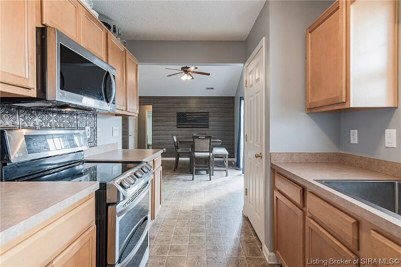 Building Photo - 2801 Boulder Ct