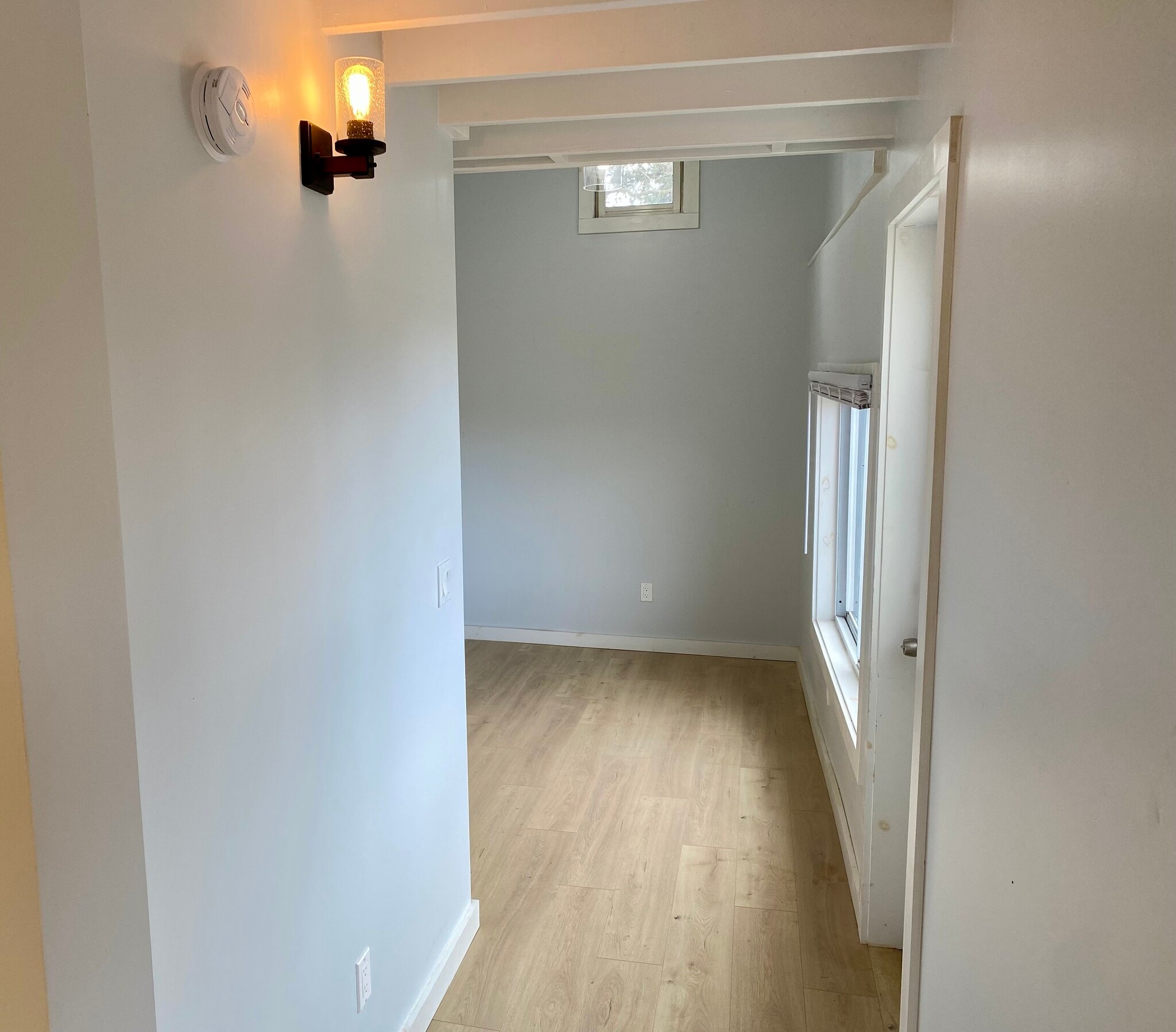 Foyer - 351 County Route 19