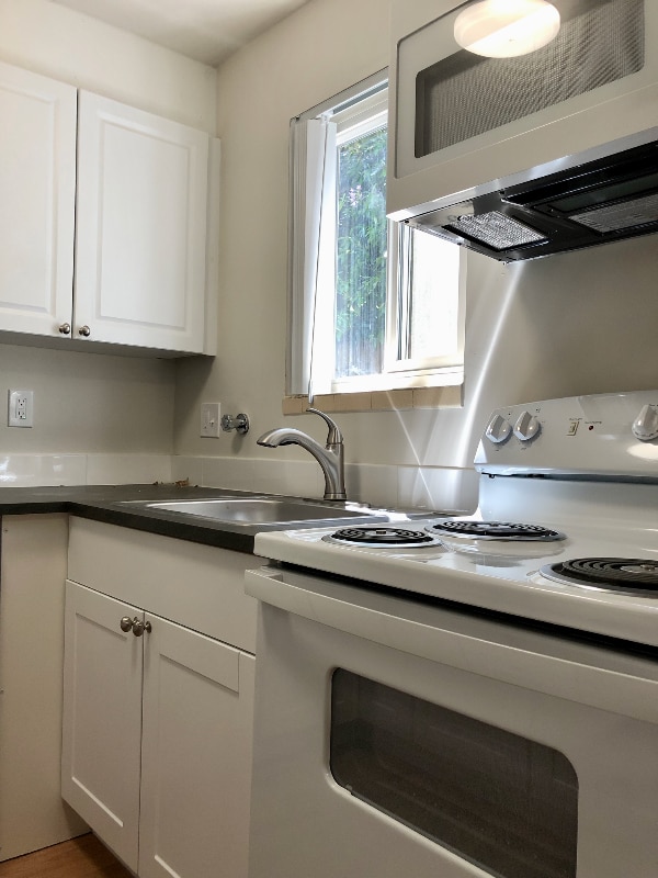 Building Photo - 3604 NE 73rd Pl