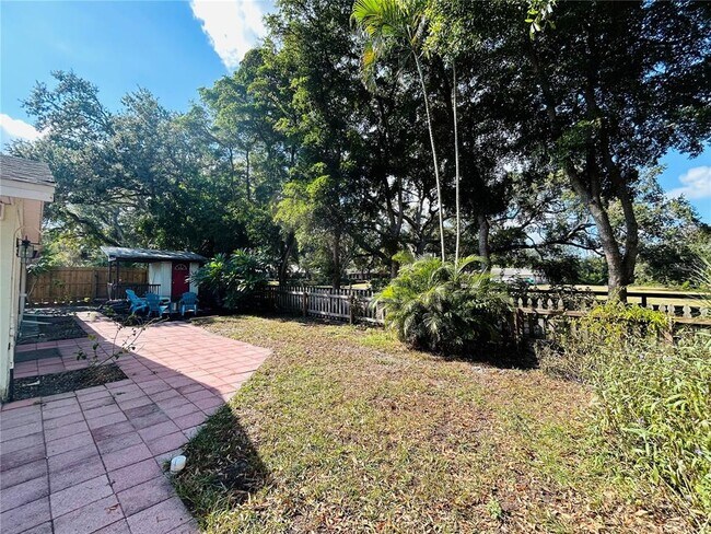 Building Photo - 2056 59th Way N