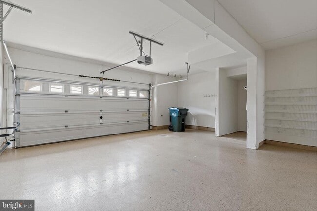 Building Photo - 22576 Welborne Manor Square