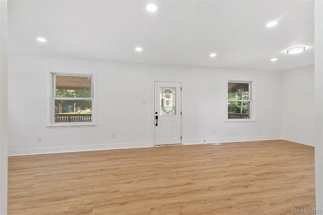 Building Photo - 20543 Gudith Rd