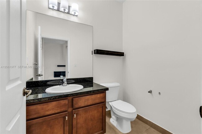 Building Photo - 936 SW 147th Ave