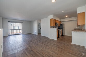 Interior Photo - Brandywine Court