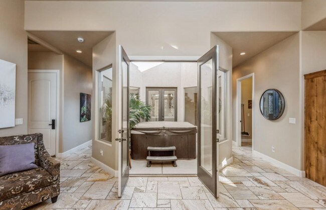 Building Photo - Fully Furnished home in the heart of Hurricane