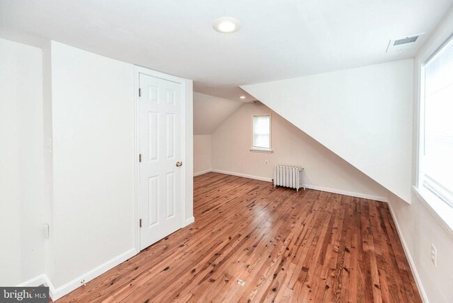 Building Photo - 119 W George Mason Rd