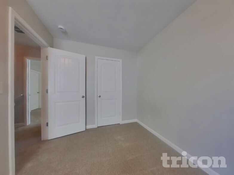 Building Photo - 47 Wyndham Ct