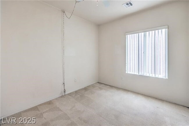 Building Photo - 3520 Kittiwake Rd