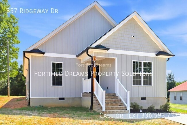 Building Photo - 857 Ridgeway Dr