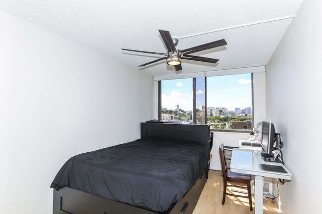 Building Photo - 55 S Kukui St