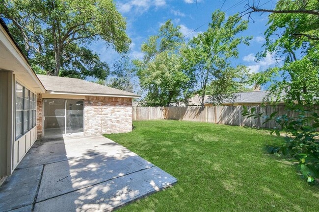 Building Photo - 13734 Cologne Dr