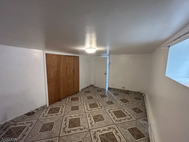 Building Photo - 6809 Grand Ave