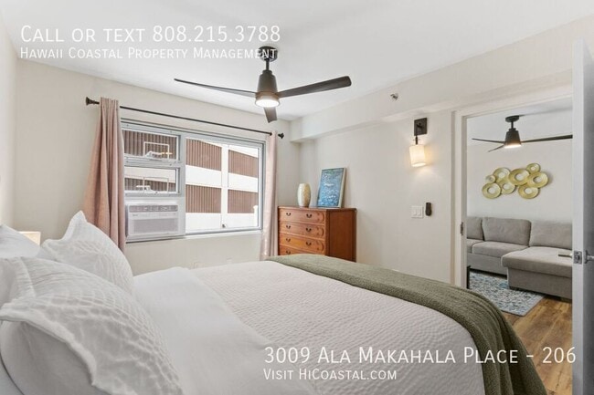 Building Photo - 3009 Ala Makahala Pl